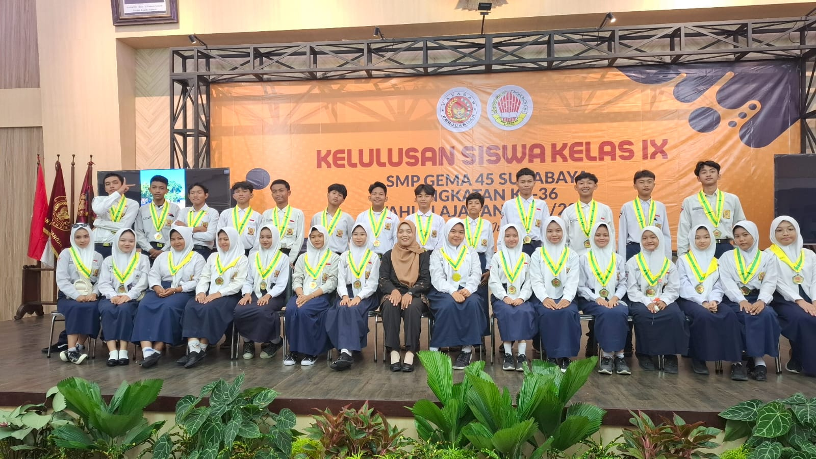 Kelas IX-E Angkatan Ke-36 TA. 2024-2025